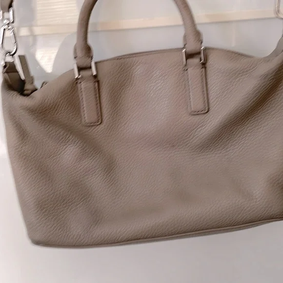 Tory Burch Britten Small used with minor wear in great condition